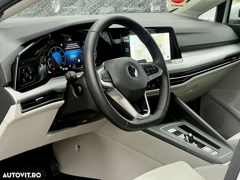 Volkswagen Golf - 12