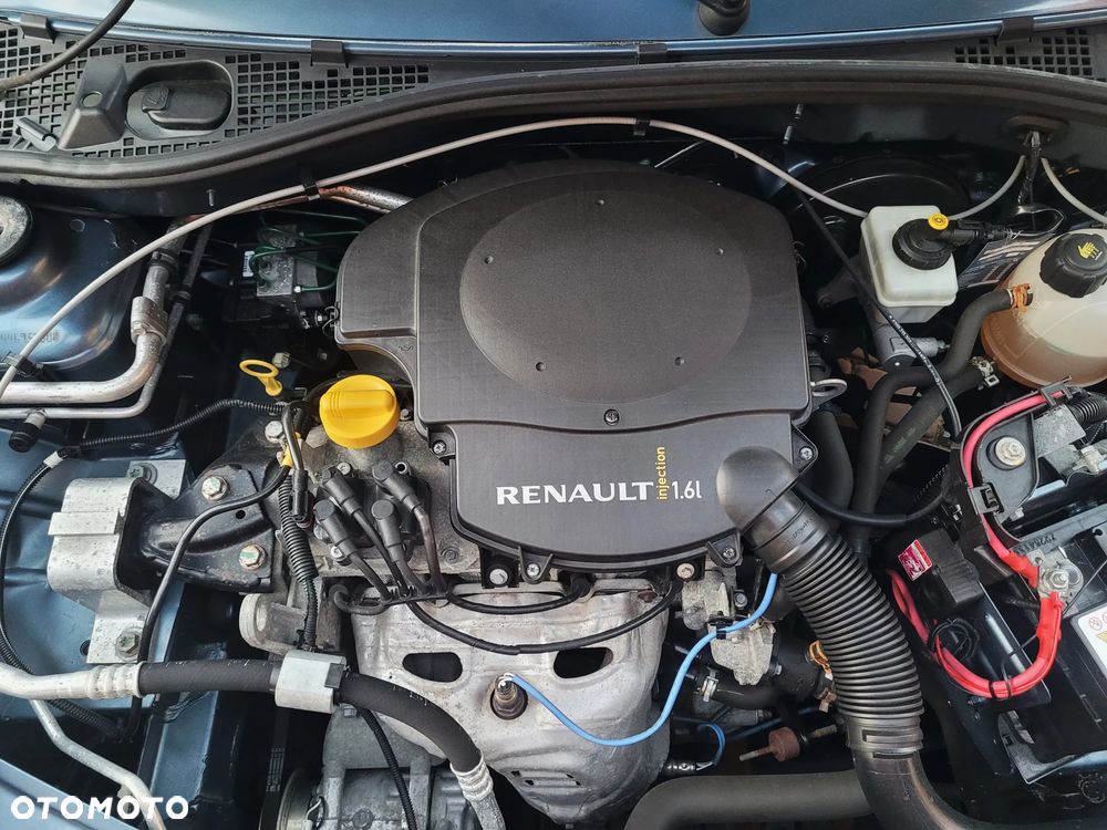 Dacia Sandero 1.6 MPI Laureate - 26