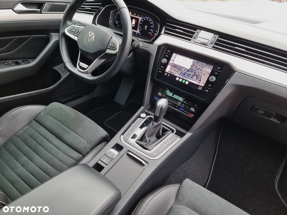 Volkswagen Passat 2.0 TDI 4Mot Elegance DSG - 21