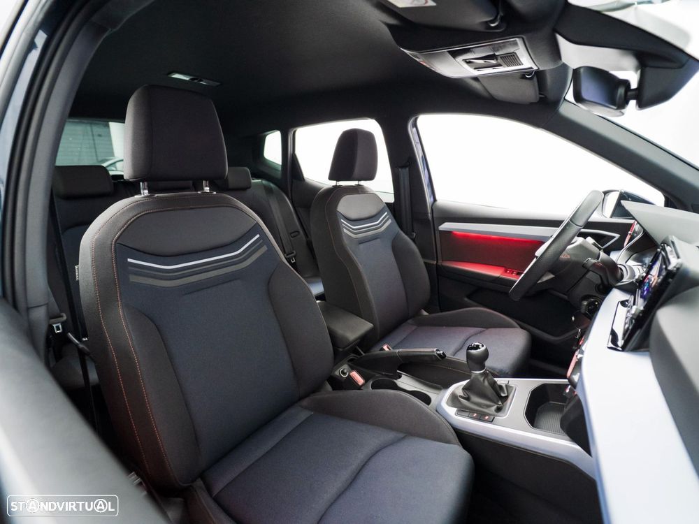 SEAT Arona 1.0 TSI FR - 32