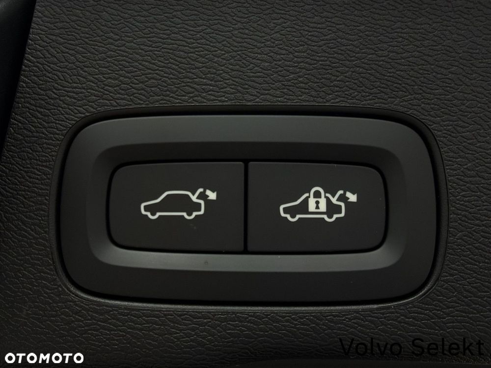 Volvo XC 60 - 21