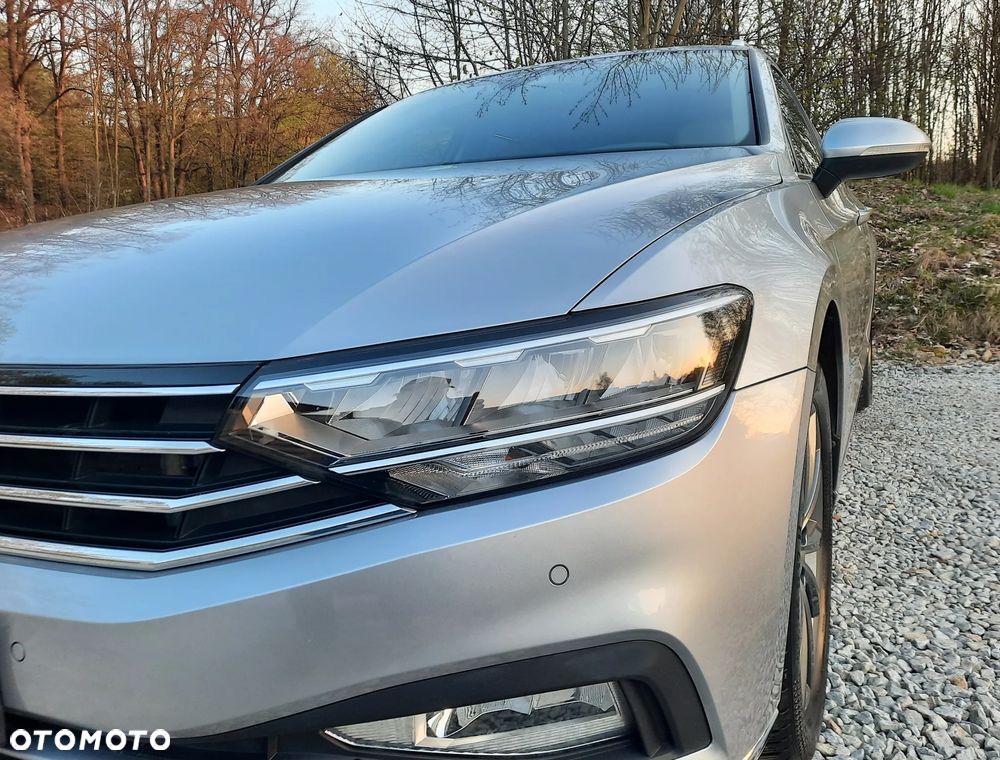 Volkswagen Passat 2.0 TDI Elegance DSG - 12