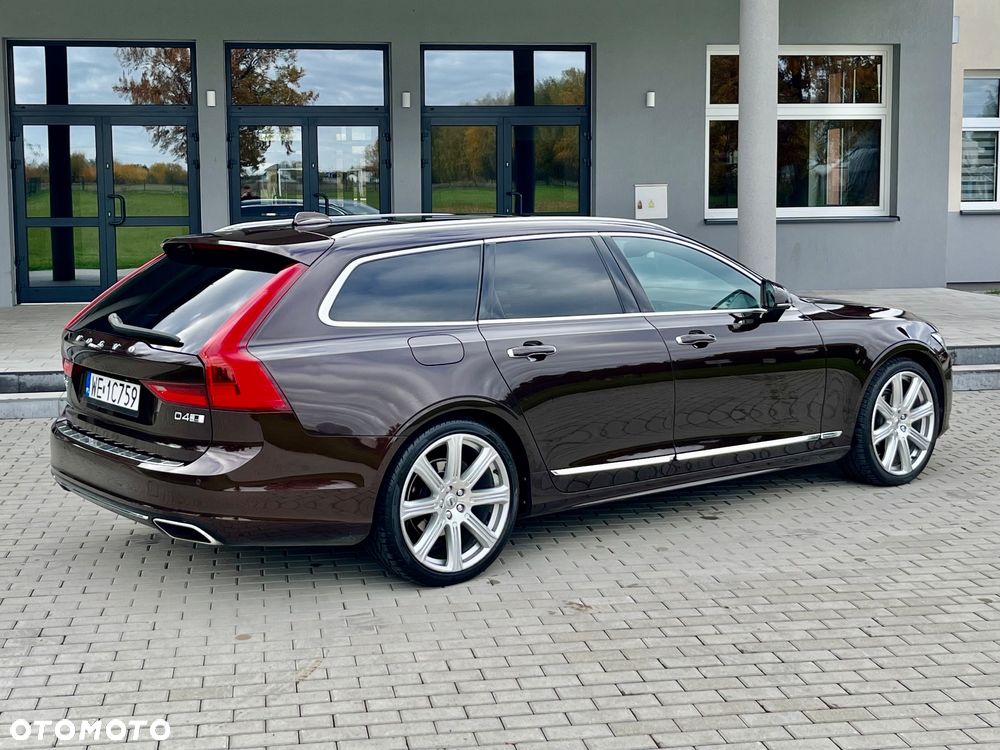 Volvo V90 D4 SCR AWD Inscription - 4