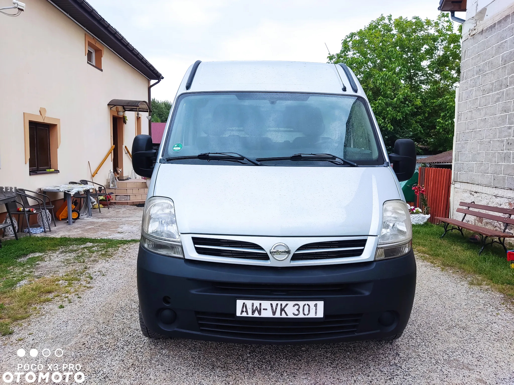 Nissan Interstar - 3