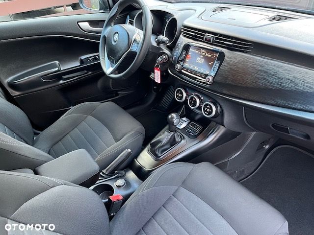 Alfa Romeo Giulietta 1.6 JTDM 16V TCT B-Tech - 10