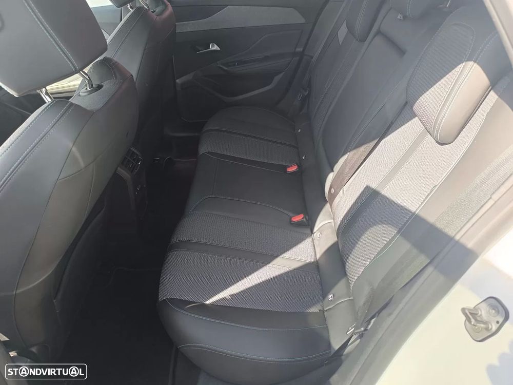 Peugeot 308 1.5 BlueHDi Allure Pack - 22