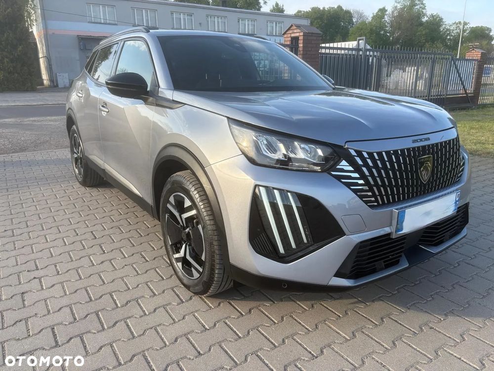 Peugeot 2008 PureTech 130 EAT8 Active - 2