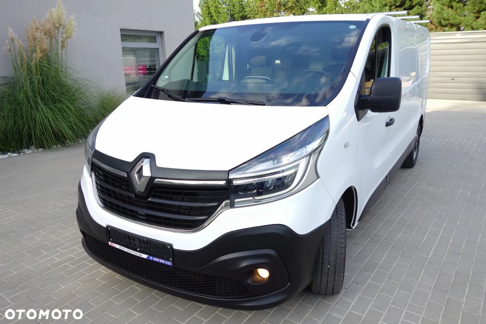 Renault Trafic 2.0 DCI 120 KM Klima Kamera Ledy - 23