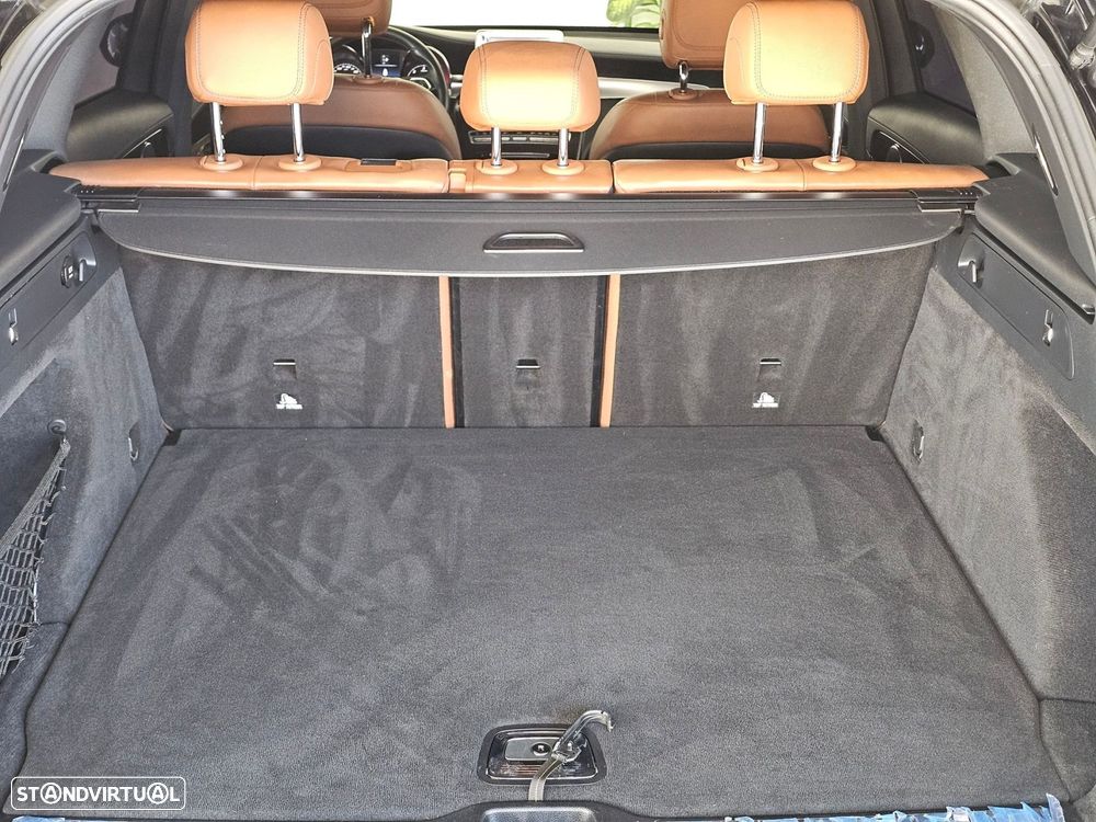 Mercedes-Benz GLC 220 d 4Matic 9G-TRONIC Edition 1 - 36