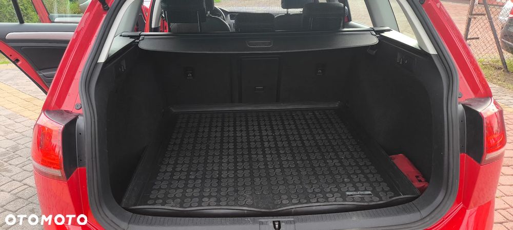 Volkswagen Golf 1.6 BlueTDI DSG Trendline - 9