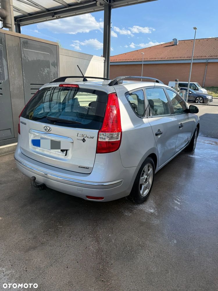 Hyundai i30 1.6 CRDi Classic + - 4