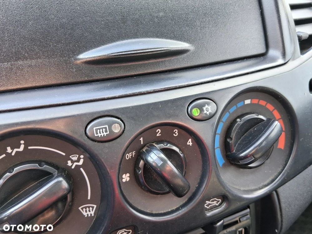 Mitsubishi L200 2.5 DID DC Intense - 15