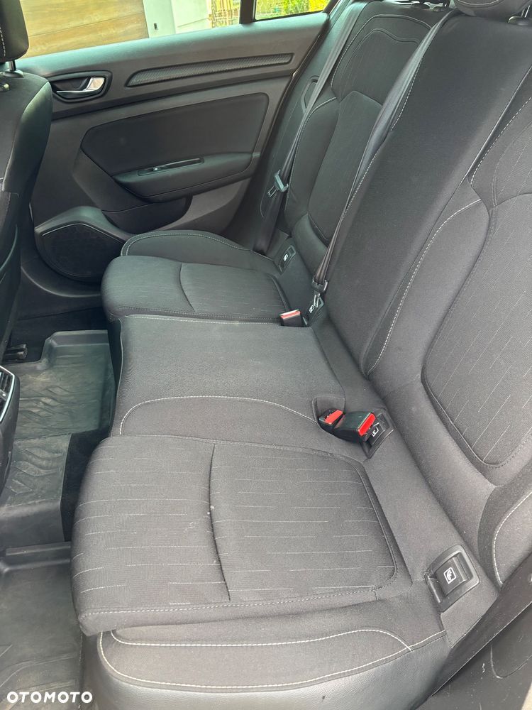 Renault Megane 1.3 TCe FAP Limited - 12