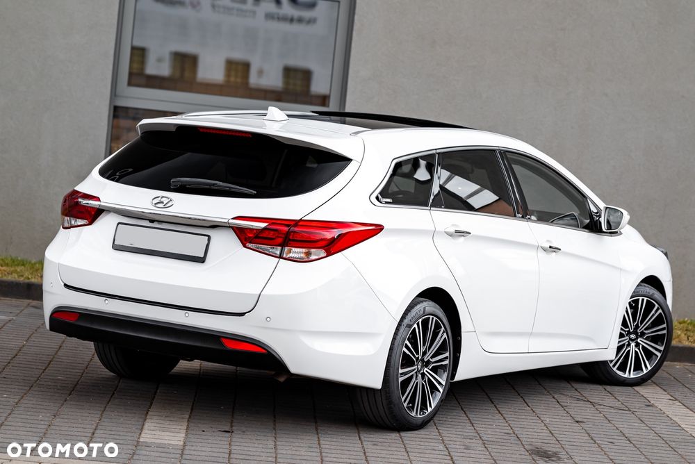 Hyundai i40 Kombi blue 1.7 CRDi DCT Premium - 10