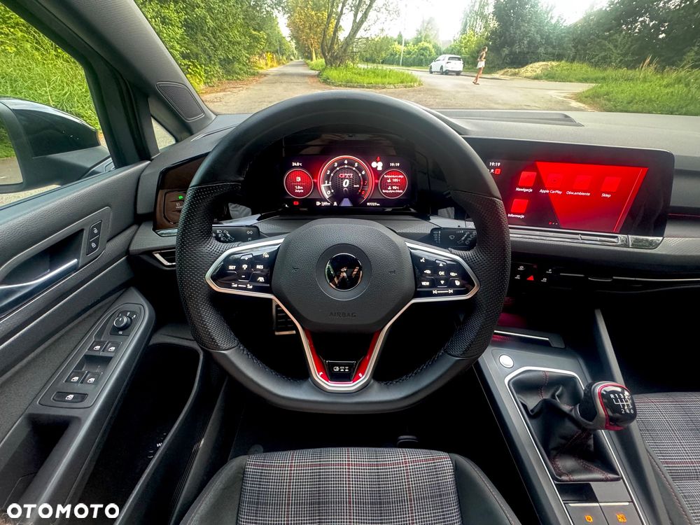 Volkswagen Golf GTI 2.0 TSI OPF Performance - 17