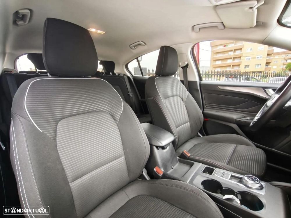 Ford Focus 1.5 EcoBlue S&S Aut. ACTIVE X - 33