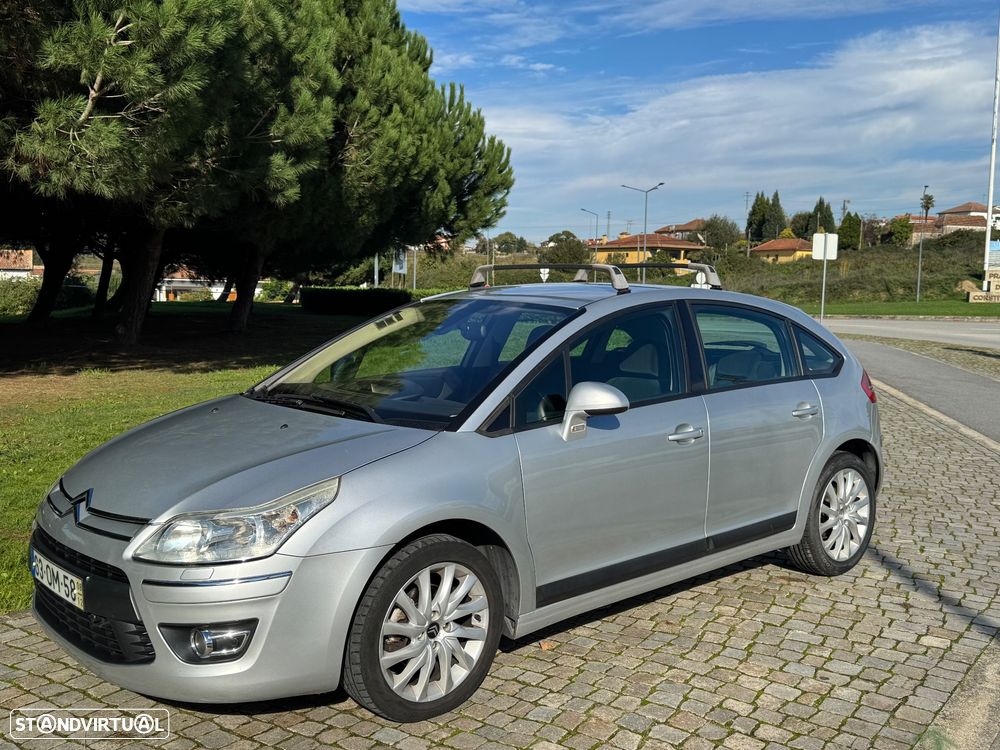 Citroën C4 Coupe HDi 110 FAP EGS6 Tendance - 1