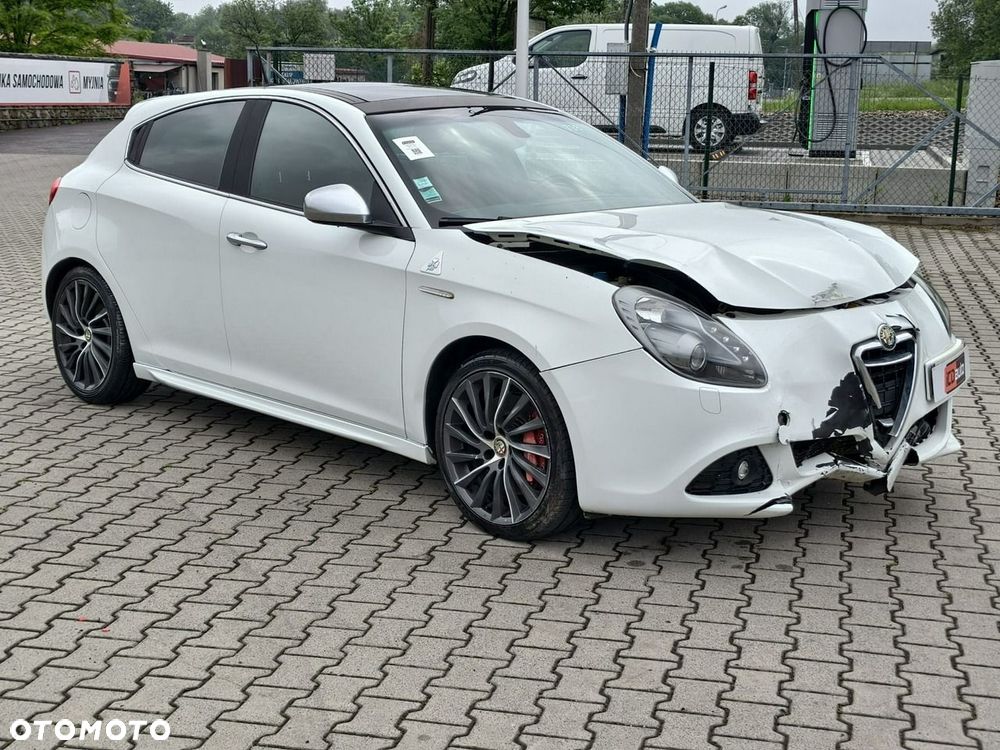Alfa Romeo Giulietta - 1