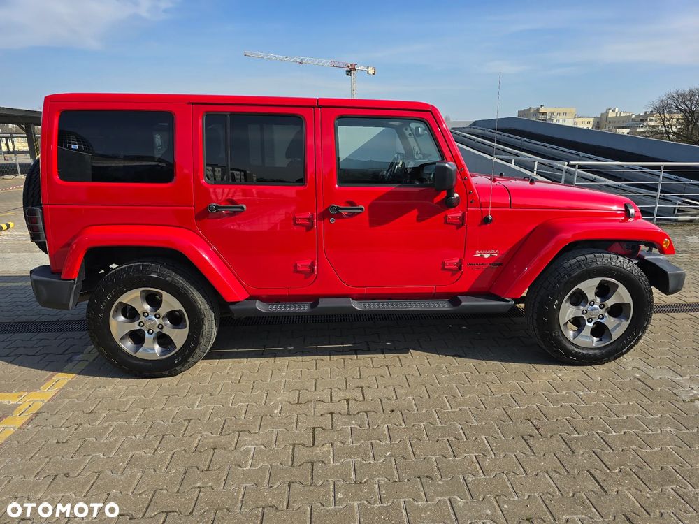 Jeep Wrangler Unlimited 3.6 Automatik Sahara - 10