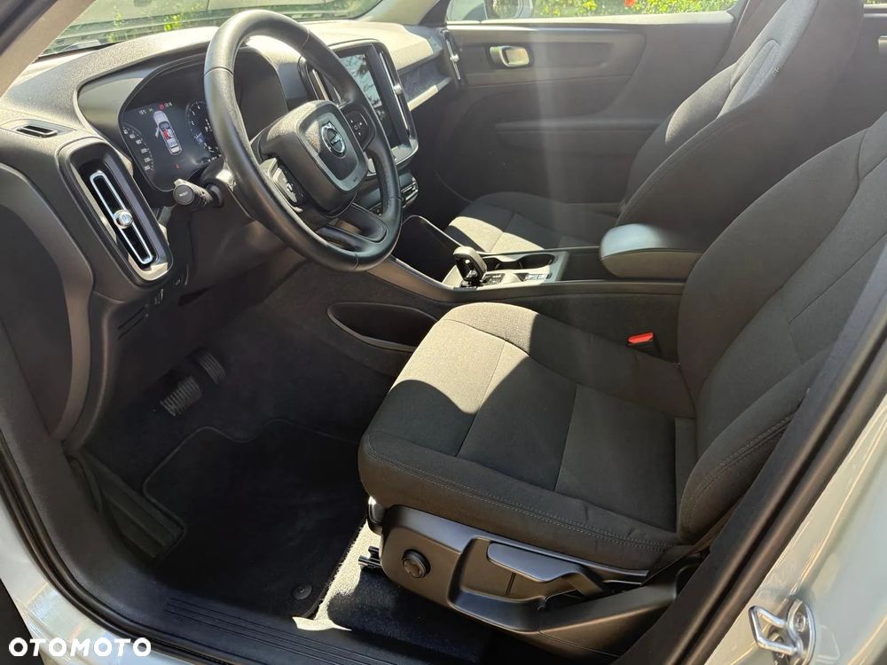 Volvo XC 40 T2 Core - 15