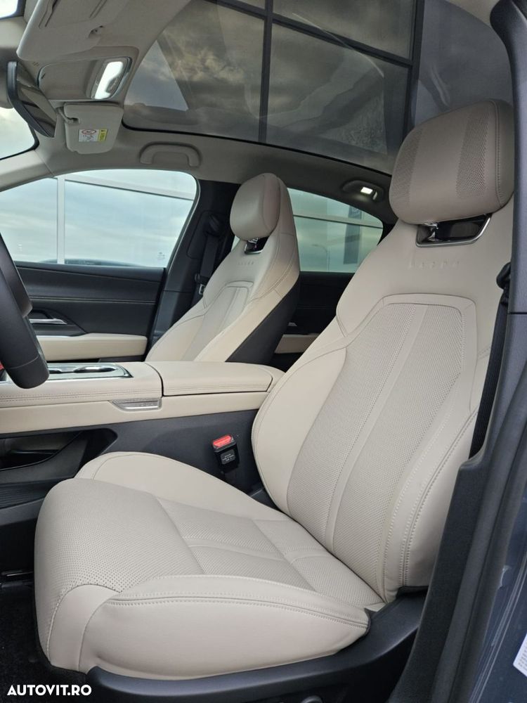 Mazda 6e - 6