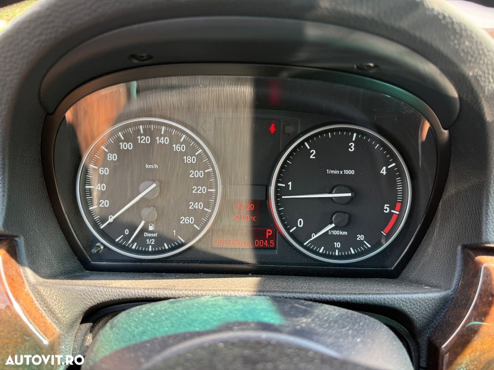 BMW Seria 3 - 18