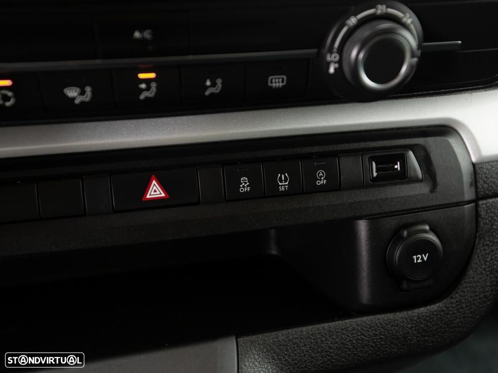 Toyota Proace Verso 1.5 D-4D L1 1.0T Comfort 9L - 17