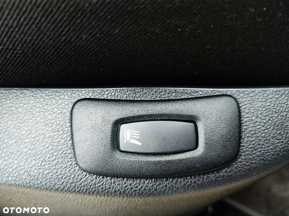 Renault Captur ENERGY TCe 120 Elysee - 35