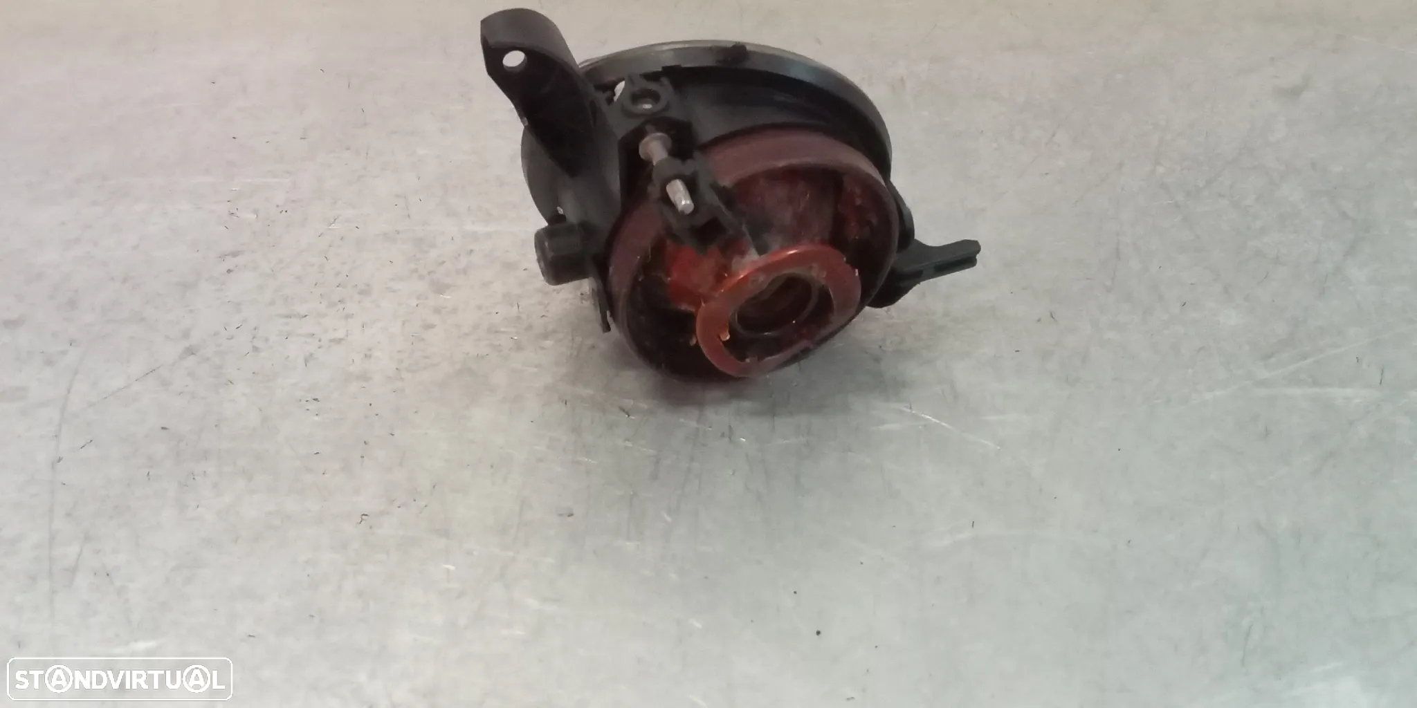 FAROL DE NEVOEIRO TOYOTA COROLLA E12 / COROLLA VERSO AR10 - ESQUERDO - 81220-0F010 - 3