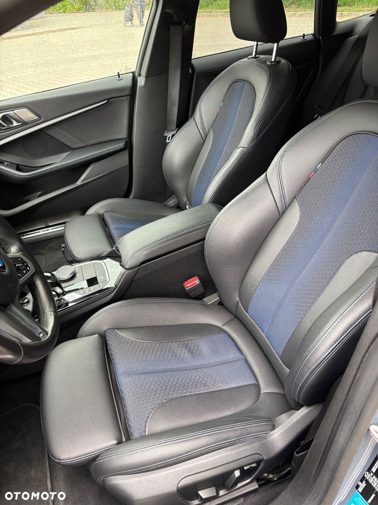 BMW Seria 2 218i M Sport - 21