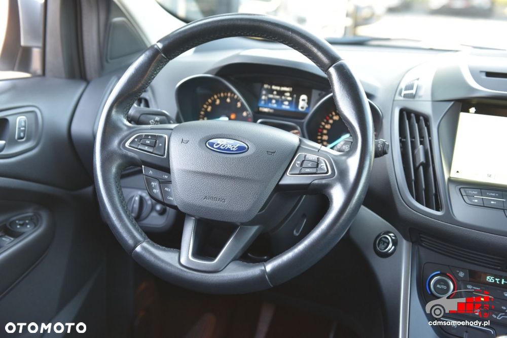 Ford Kuga - 23