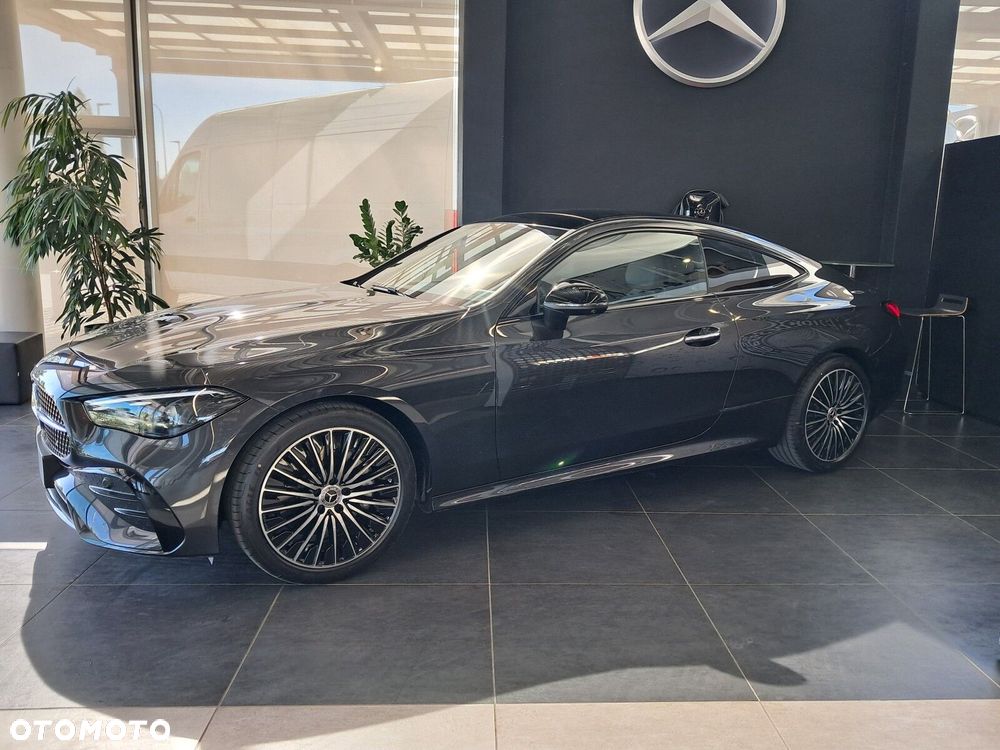 Mercedes-Benz CLE - 4