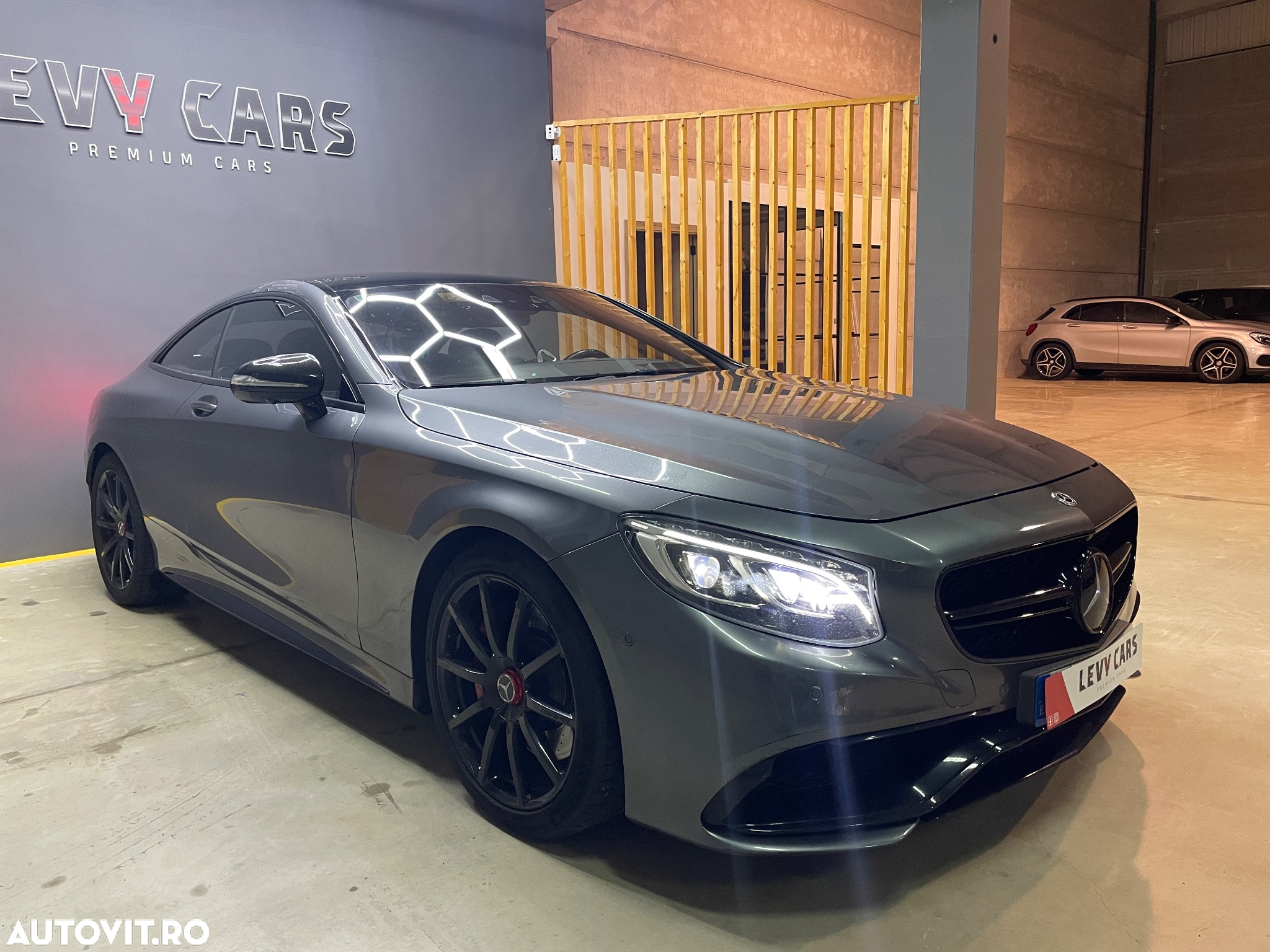 Mercedes-Benz S 63 AMG 4MATIC Coupe Aut - 28