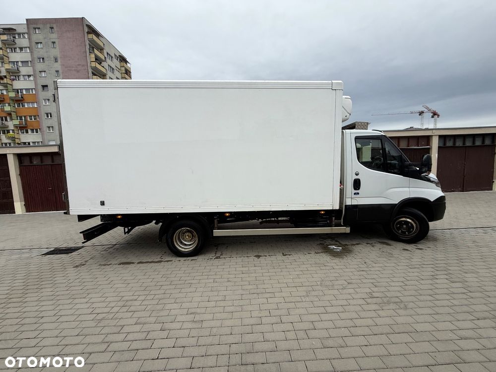 Iveco Daily - 12