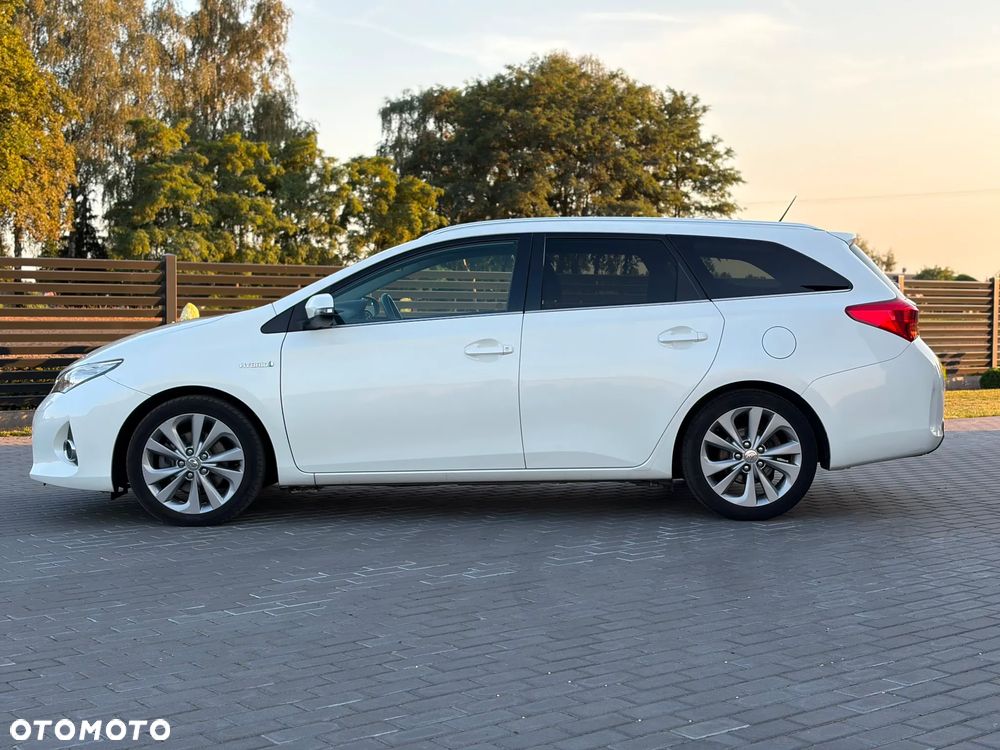 Toyota Auris 1.8 HSD Luna - 8
