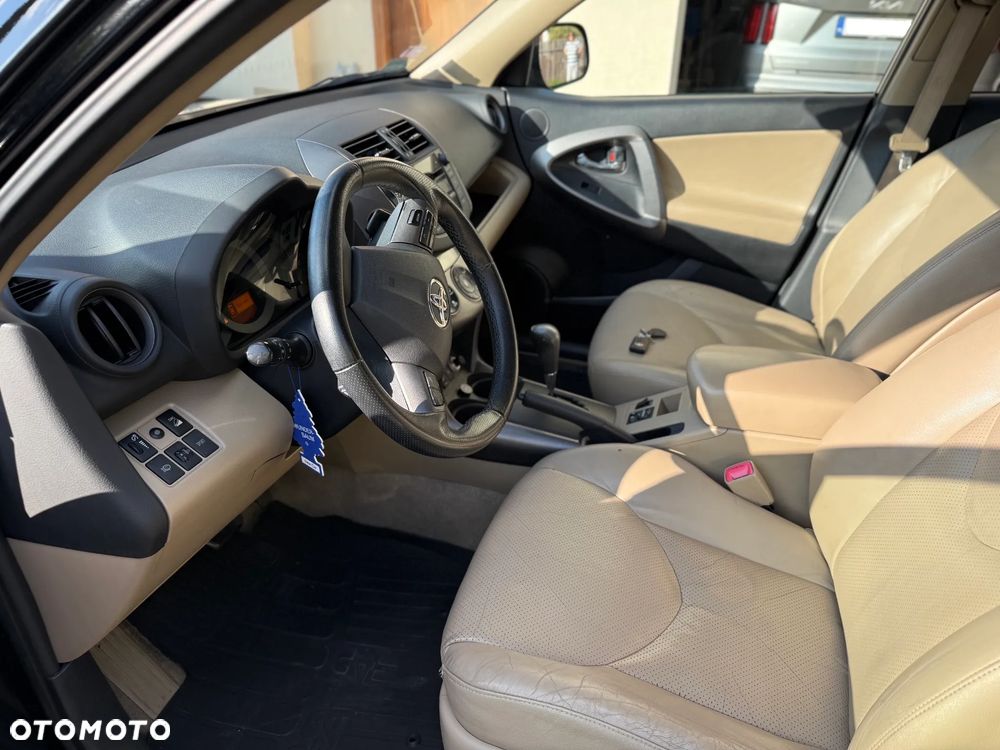 Toyota RAV4 2.0 VVT-i Prestige MS - 6