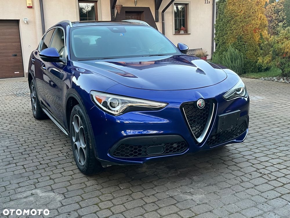 Alfa Romeo Stelvio 2.0 Turbo 16V AT8-Q4 Sprint - 1