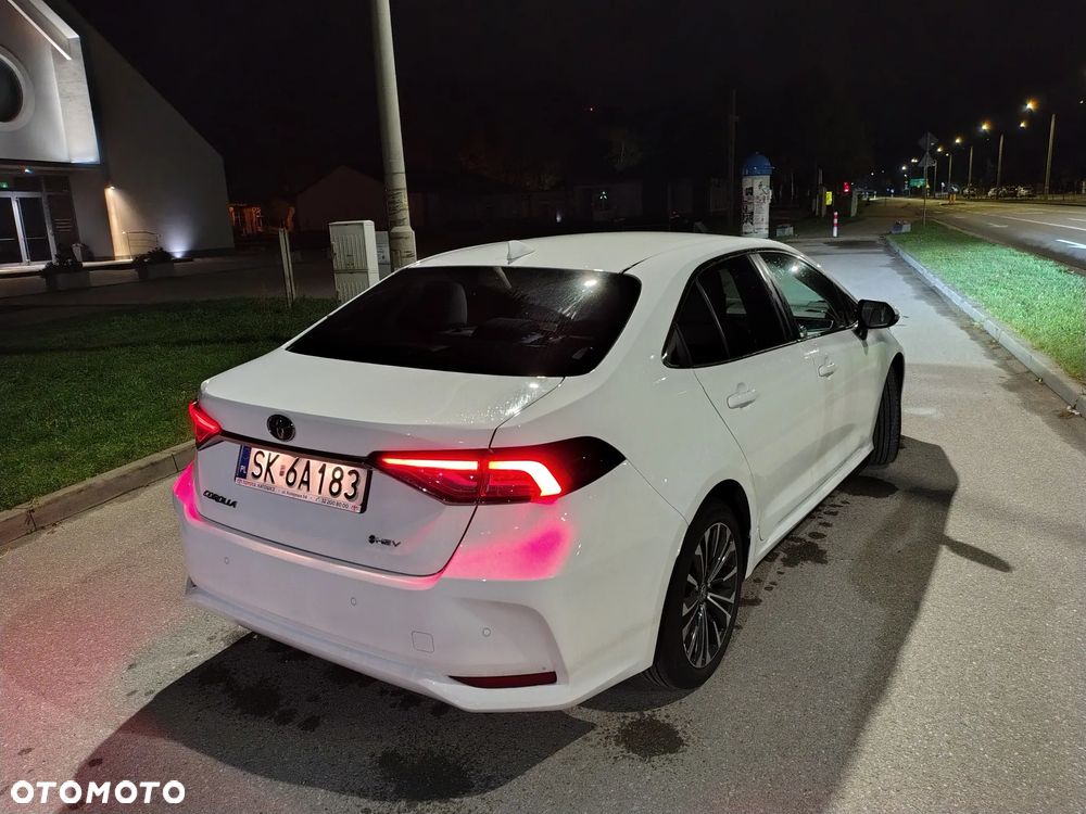 Toyota Corolla 1.8 Hybrid Style - 1