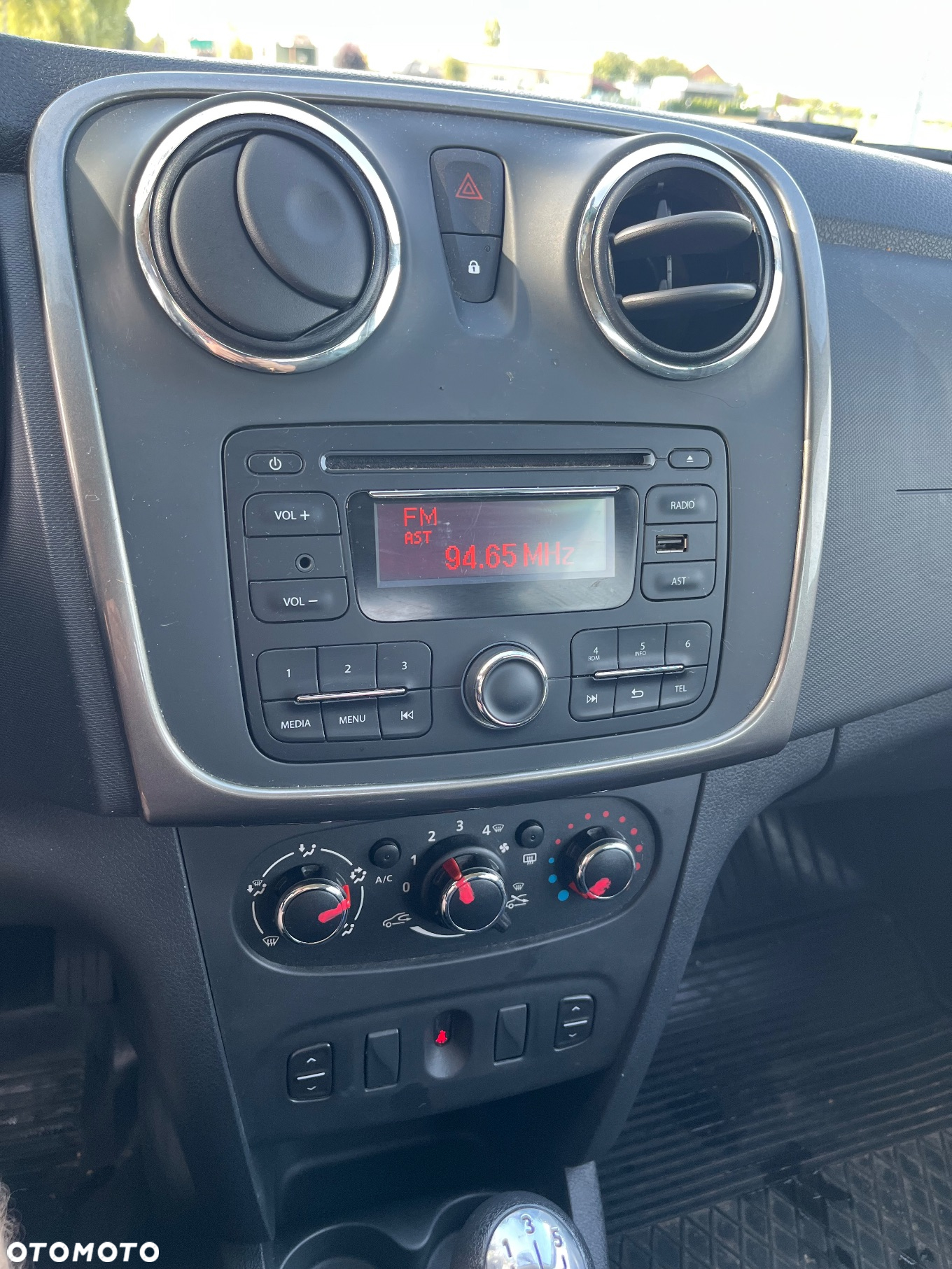 Dacia Sandero - 15