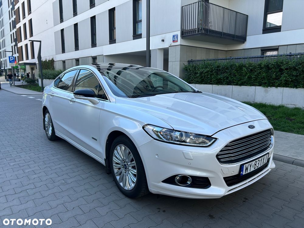 Ford Mondeo 2.0 Hybrid Titanium - 3