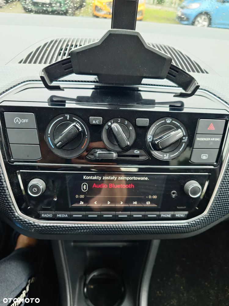 Volkswagen up! - 12