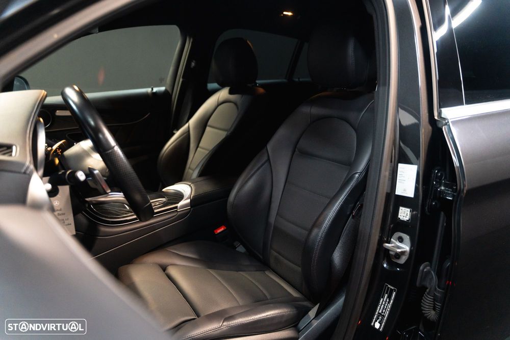 Mercedes-Benz GLC 300 de Coupé 4Matic - 11