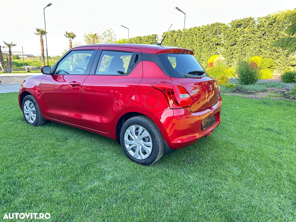 Suzuki Swift - 4