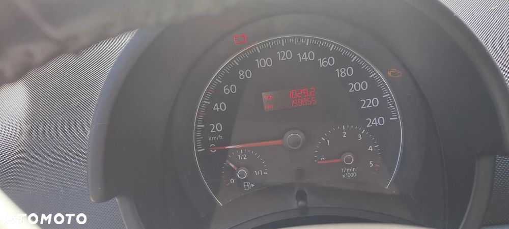 Volkswagen New Beetle 1.9 TDI - 4