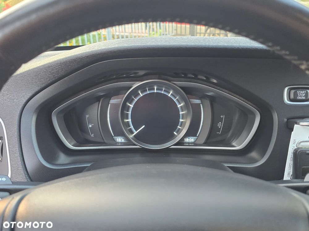 Volvo V40 T3 - 31