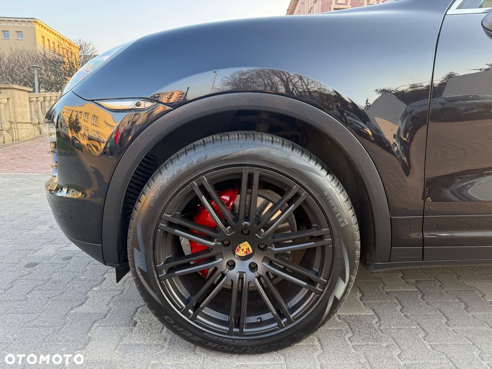 Porsche Cayenne - 17