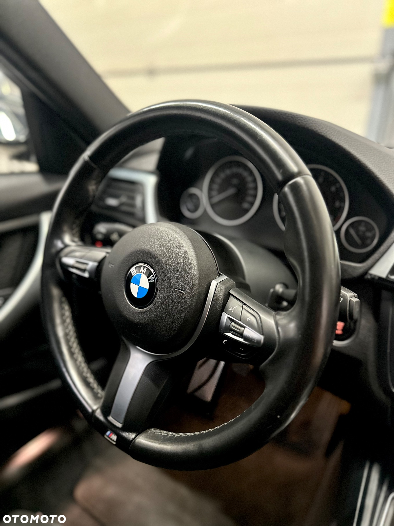 BMW Seria 3 318d M Sport EU6 - 13
