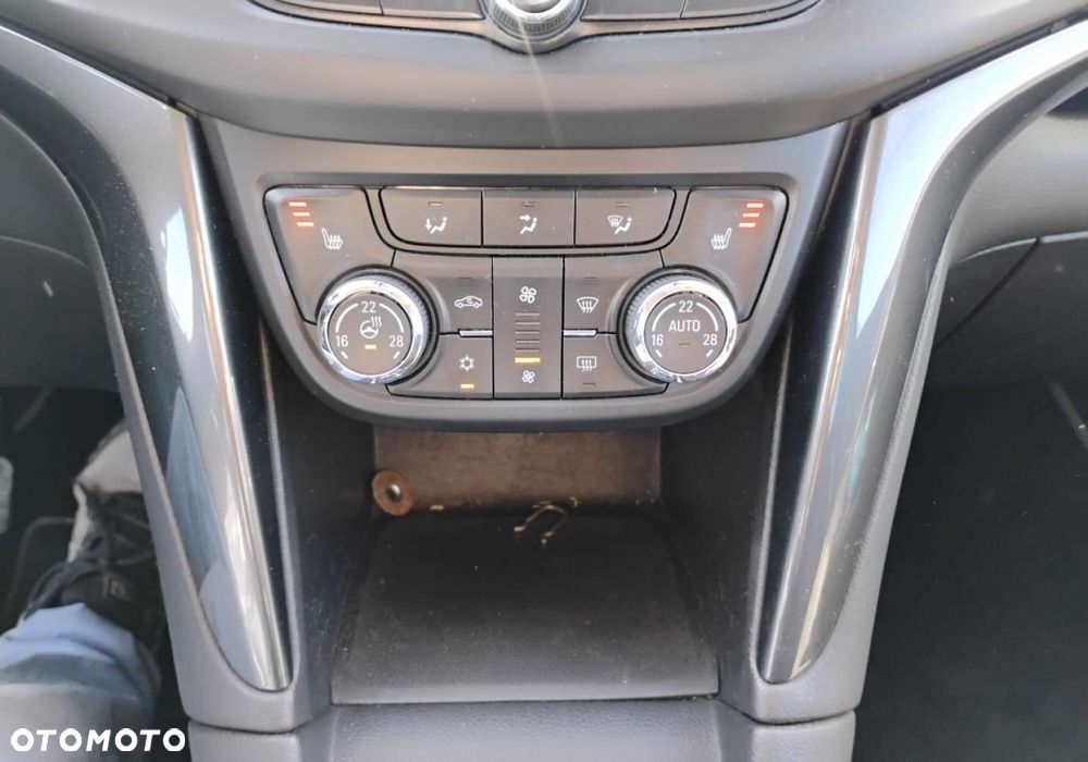 Opel Zafira - 18