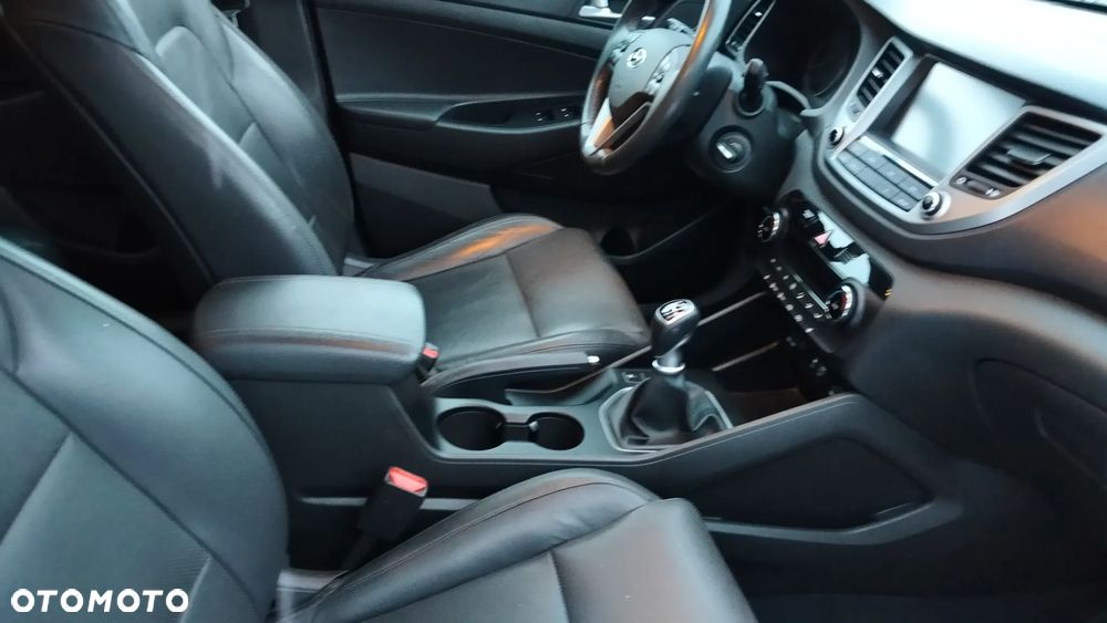 Hyundai Tucson 1.6 Turbo 2WD Style - 17