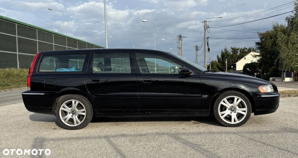 Volvo V70 2.4 Momentum - 40